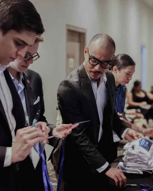 ✨ ¡Arrancó el IV Foro Juventudes en Santa Marta! 🇨🇴🌊. Acción, ideas y jóvenes dispuestos a redefinir el rumbo de la región. 💪🔥

#ForoJuventudes2025 #SantaMarta #ForoJuventudes #Paz #Democracia #Colombia #EULAC